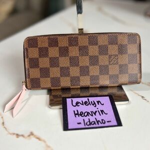SOLD-Authentic Louis Vuitton Clemence Wallet Ebene Pink